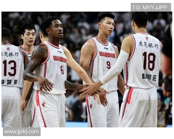 北京篮球队反击战术分析及其在比赛中的得失总结