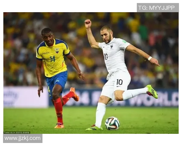 新疆足球明星帅气视频展现青春活力与运动魅力的精彩瞬间 新疆足球明星帅气视频展现青春活力与运动魅力的精彩瞬间